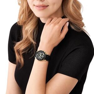 Michael Kors Runway Women's Watch, Stainless Steel Watch for Women MK 5191